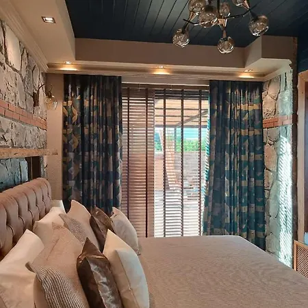Ormanya Hotel